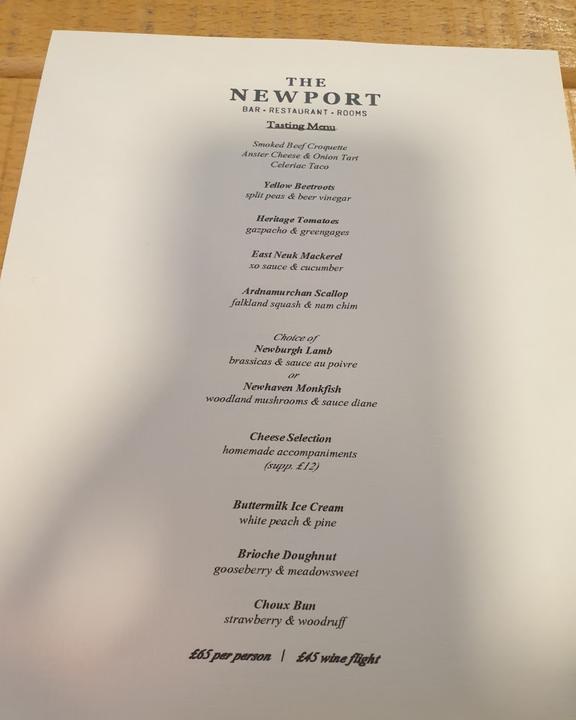 The Newport - Restaurant & Marina